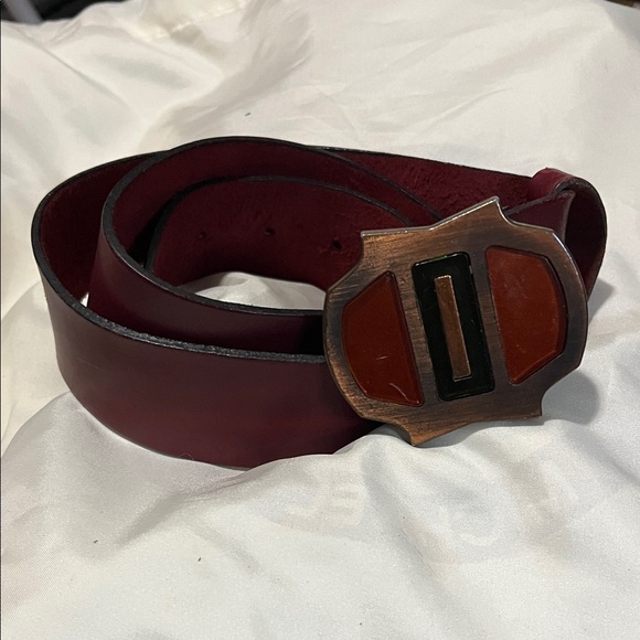 Chic Burgundy Leather Belt with Vintage Buckle main image 7